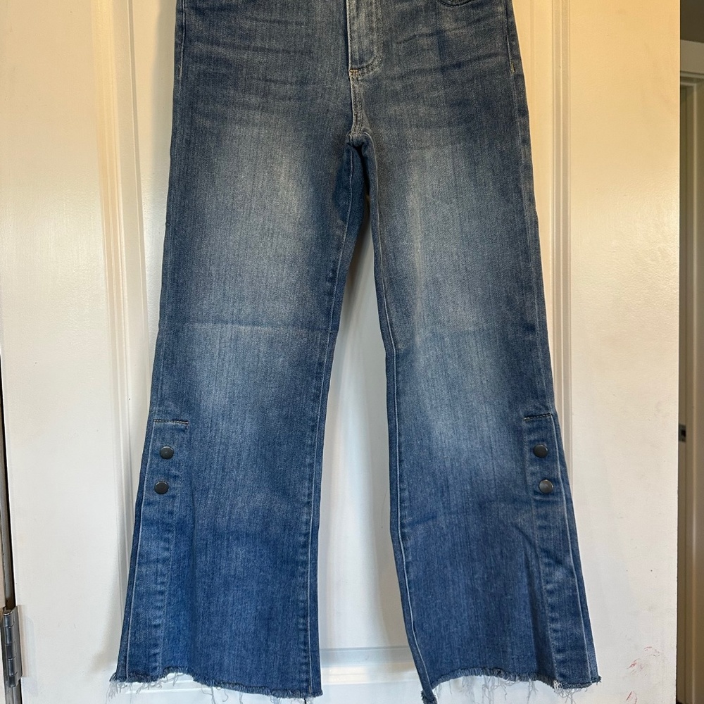 Ladies jean capris